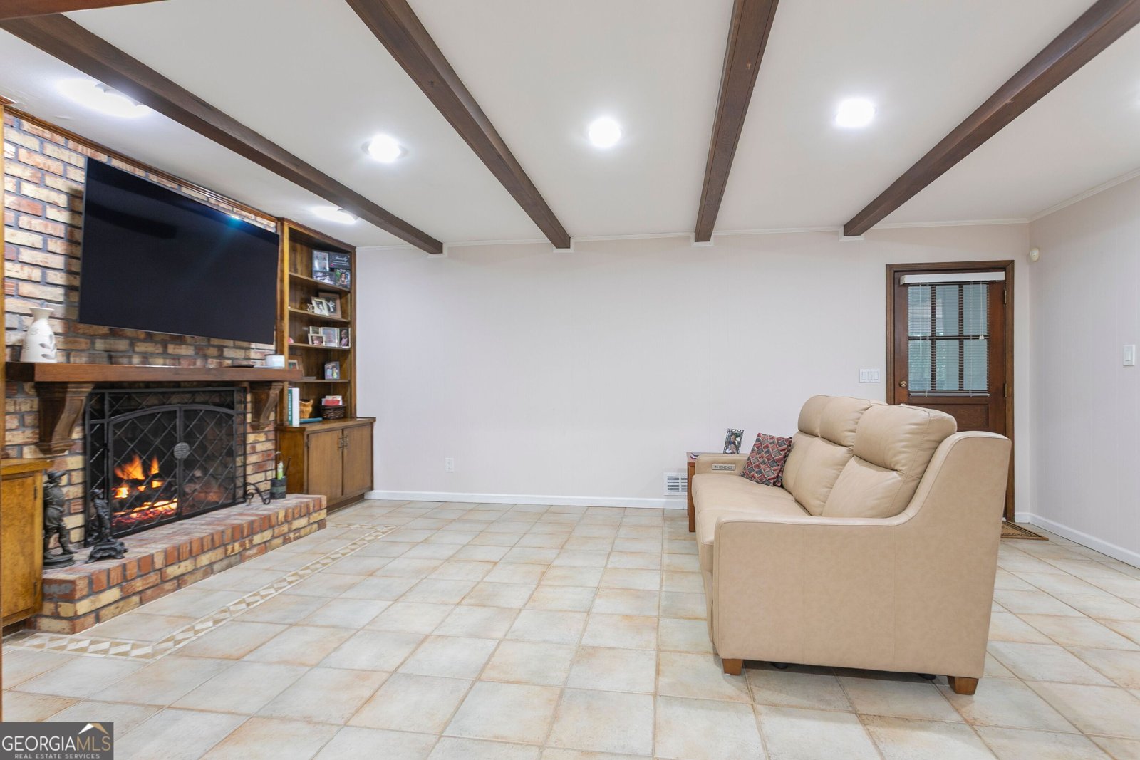 5037 HEATHERDALE Lane Atlanta - 20