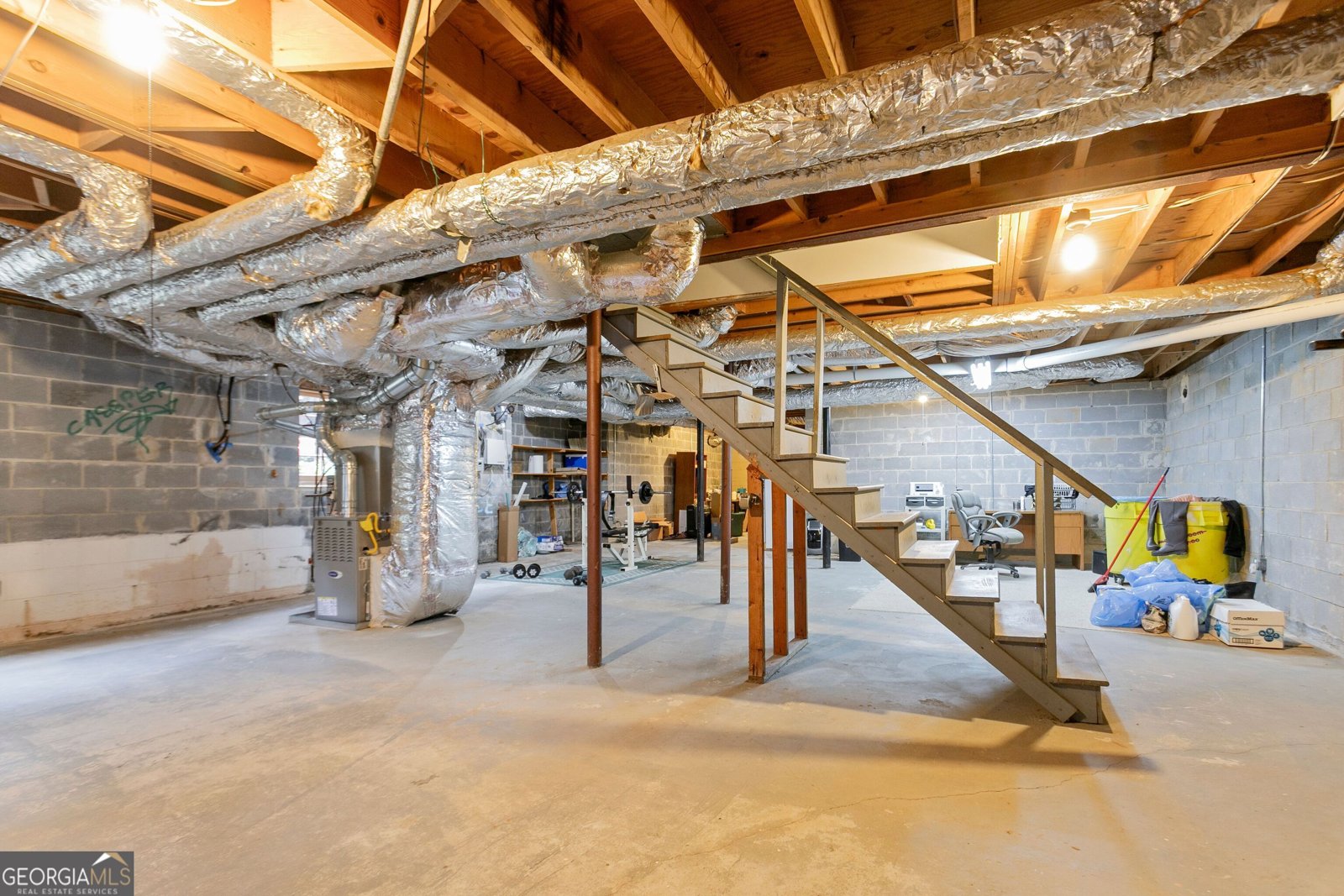 5037 HEATHERDALE Lane Atlanta - 36