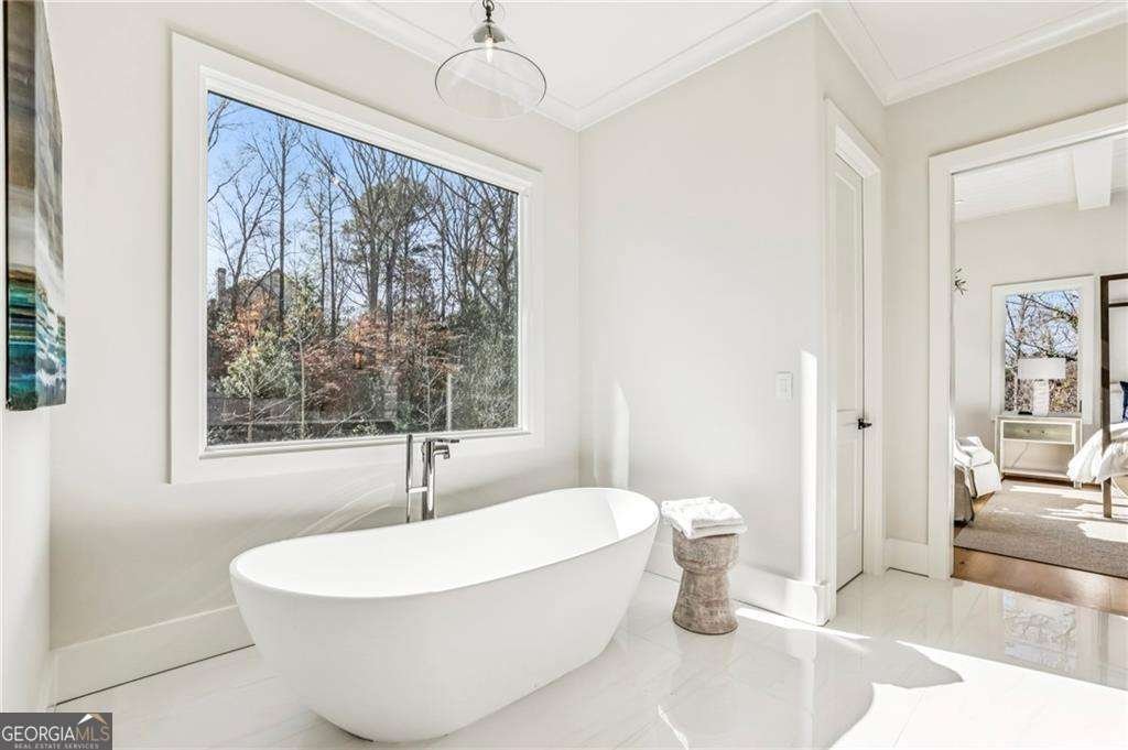 825 Kenry Court Atlanta - 28