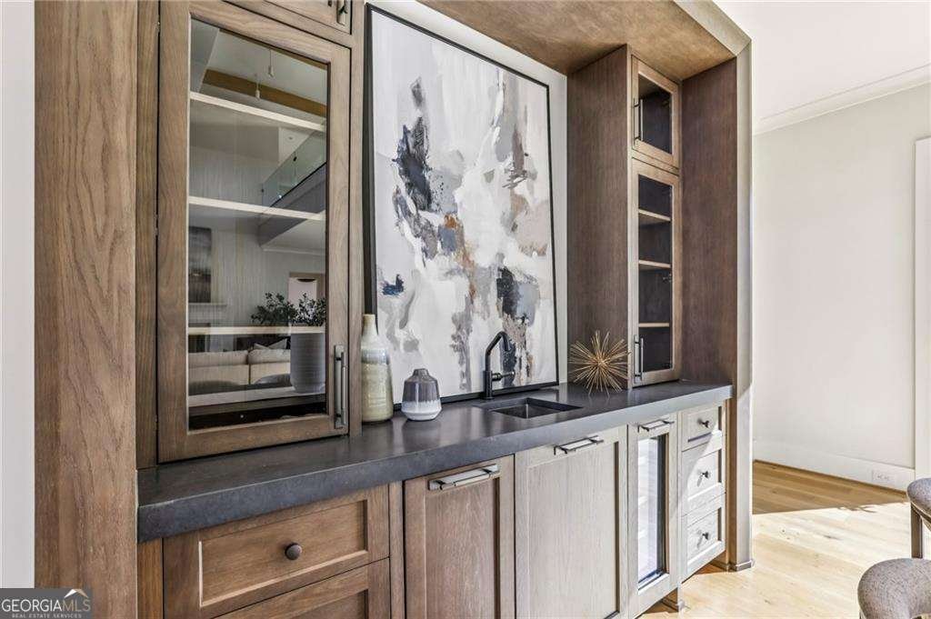 825 Kenry Court Atlanta - 9