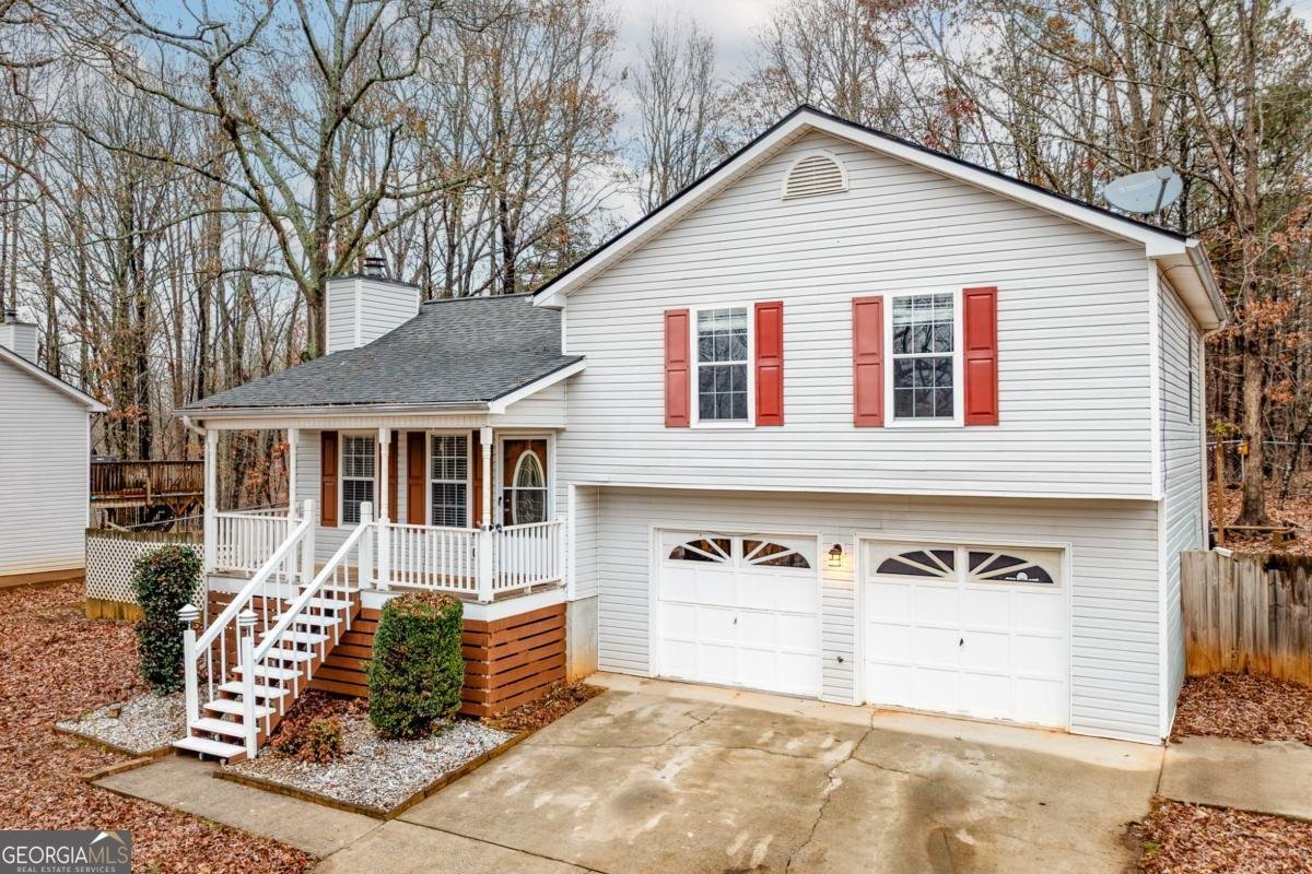 5318 Highpoint Road Flowery Branch - main photo