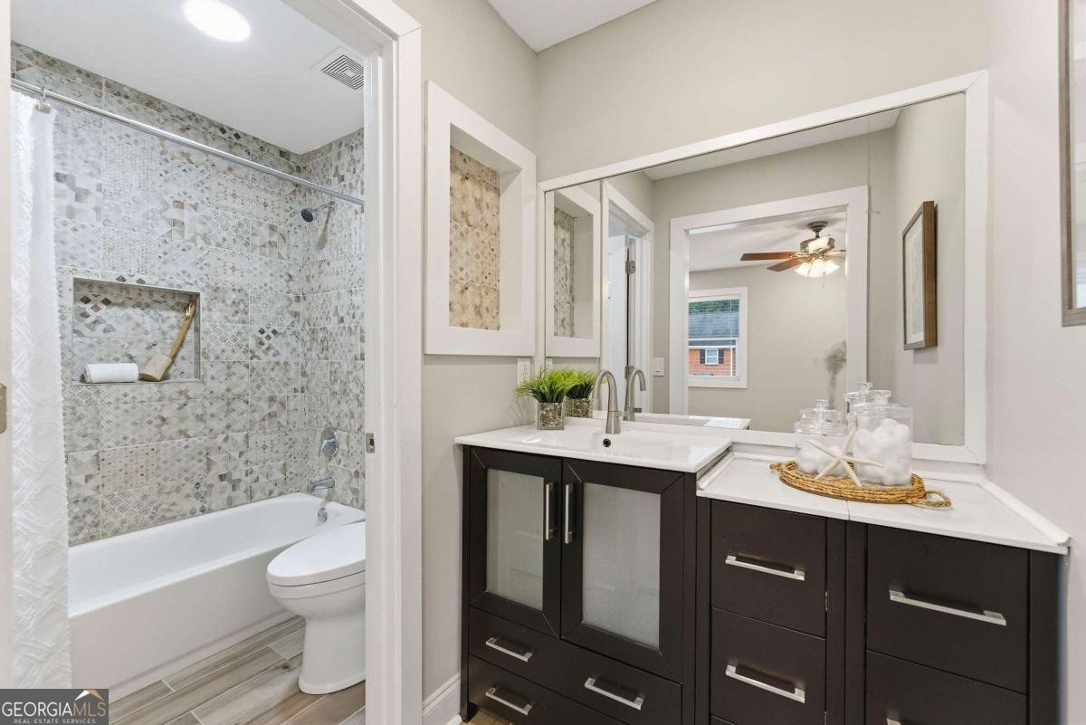 1567 Paces Ferry North Drive Smyrna - 24