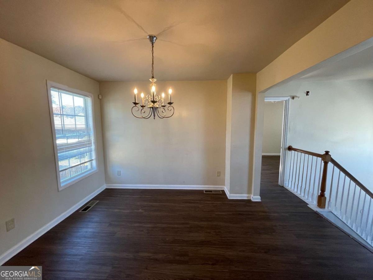 7510 Grayson Bridge Circle Douglasville - 10