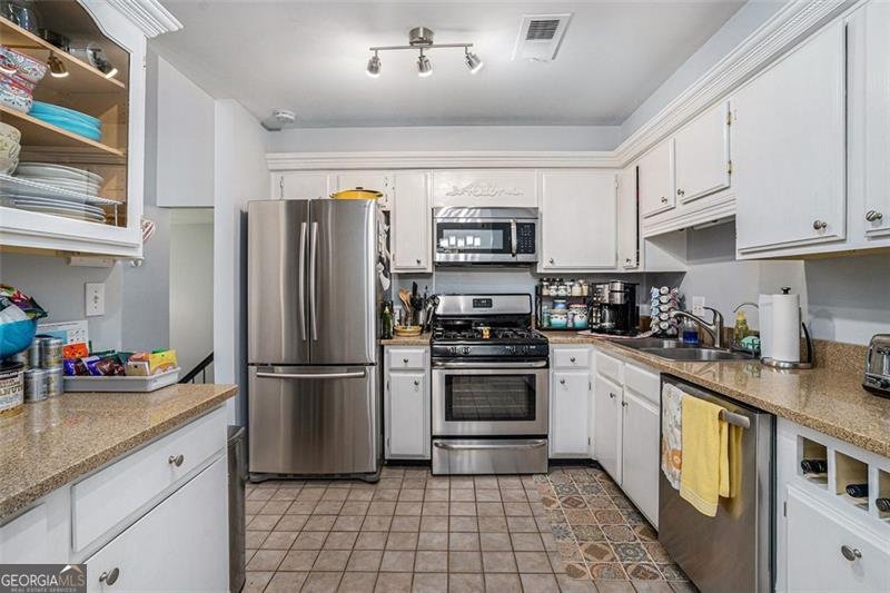 3813 PACES FERRY WEST Atlanta - 4