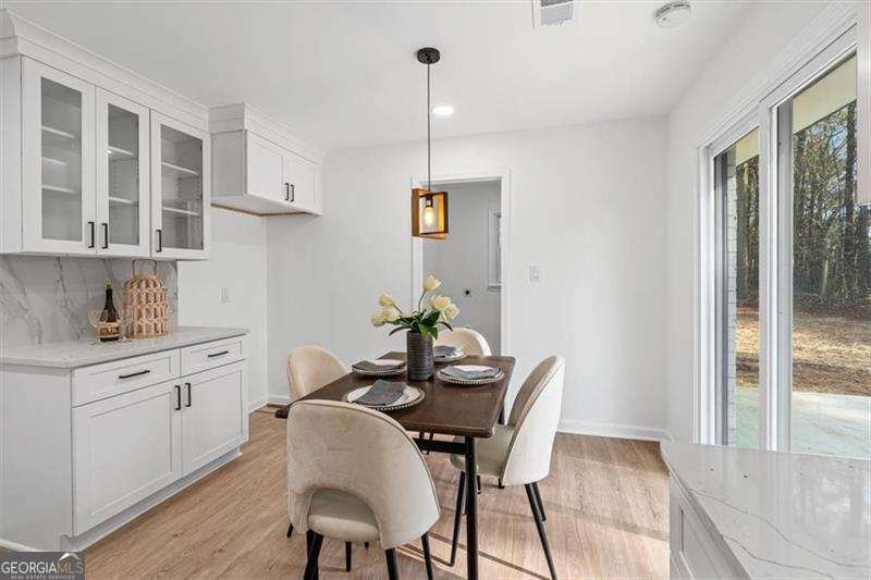 97 Cathie Drive Dallas - 14