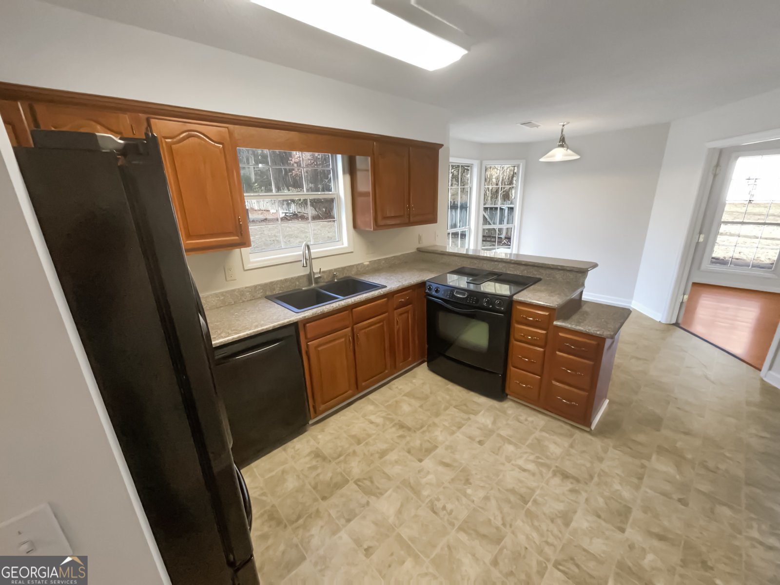 7 Barrington Court Sharpsburg - 2