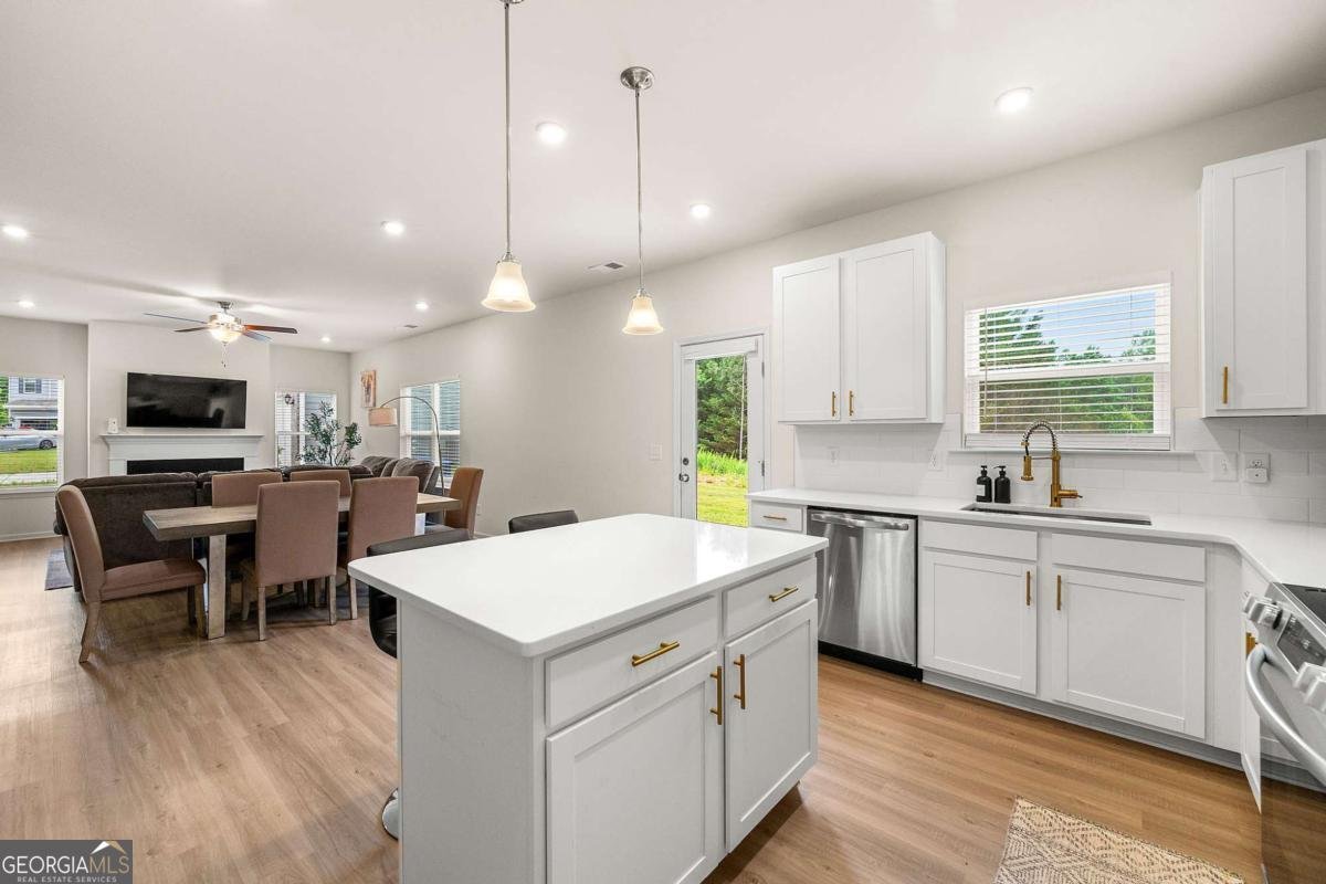 228 Whitneys Way Dallas - 13