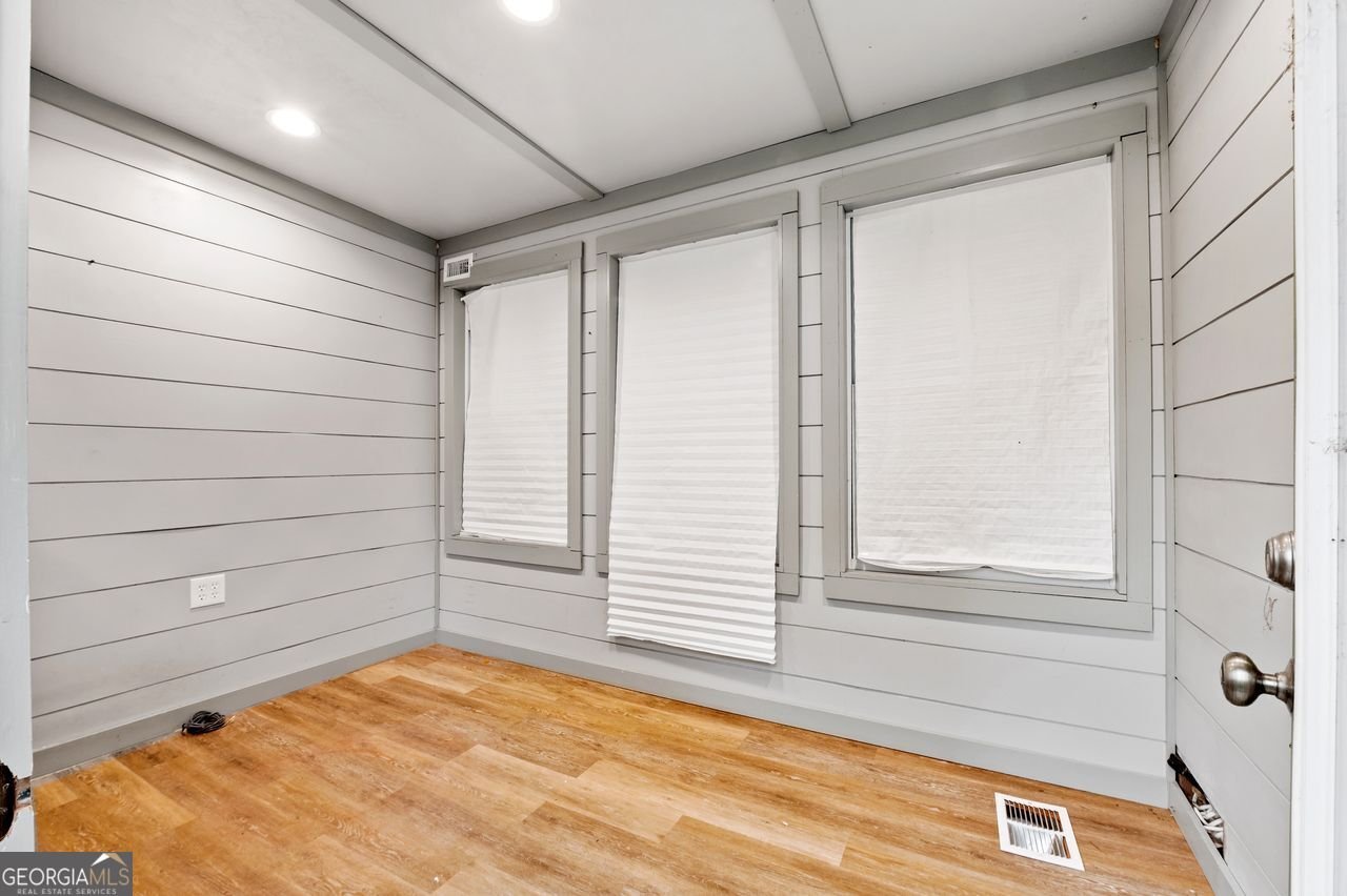 4042 GABLES Buford - 45