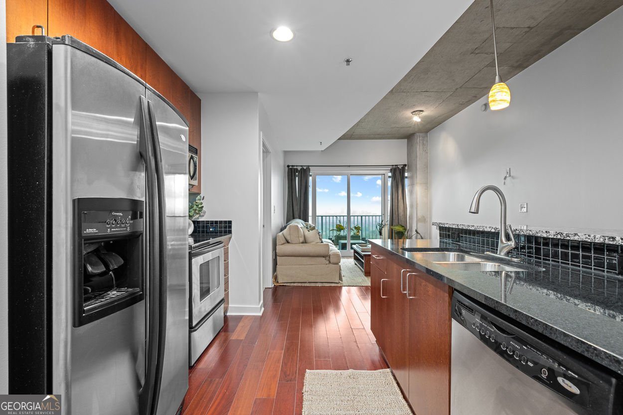 250 Pharr Road Atlanta - 13