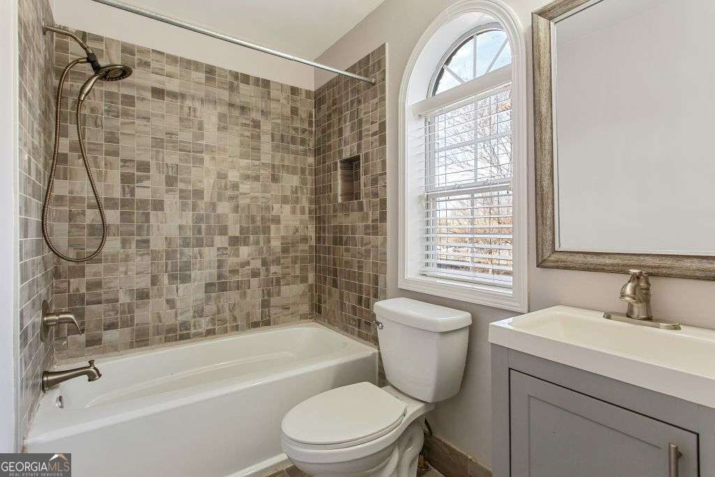 1580 Commerce Drive Decatur - 22