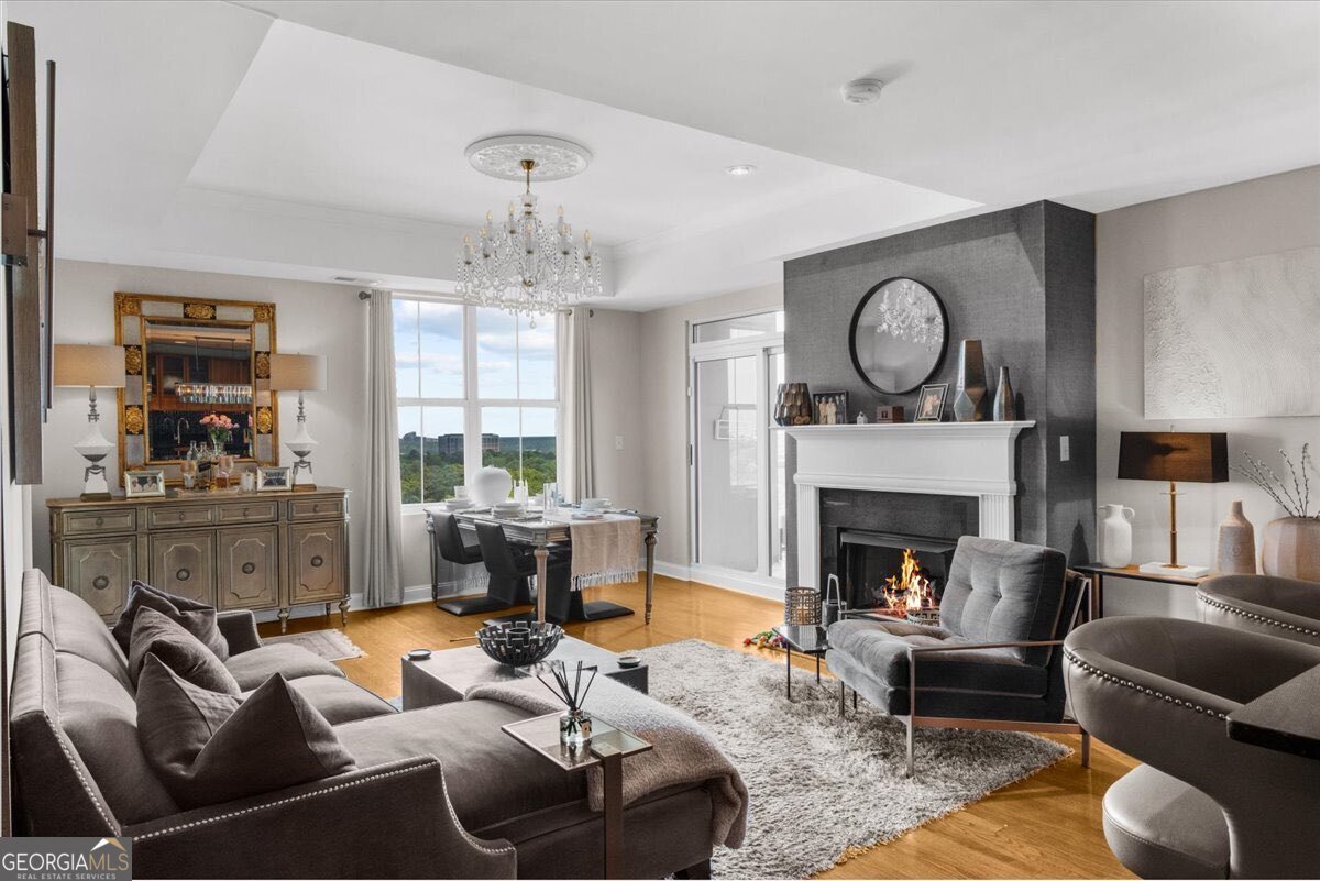 2881 Peachtree Road Atlanta - 10