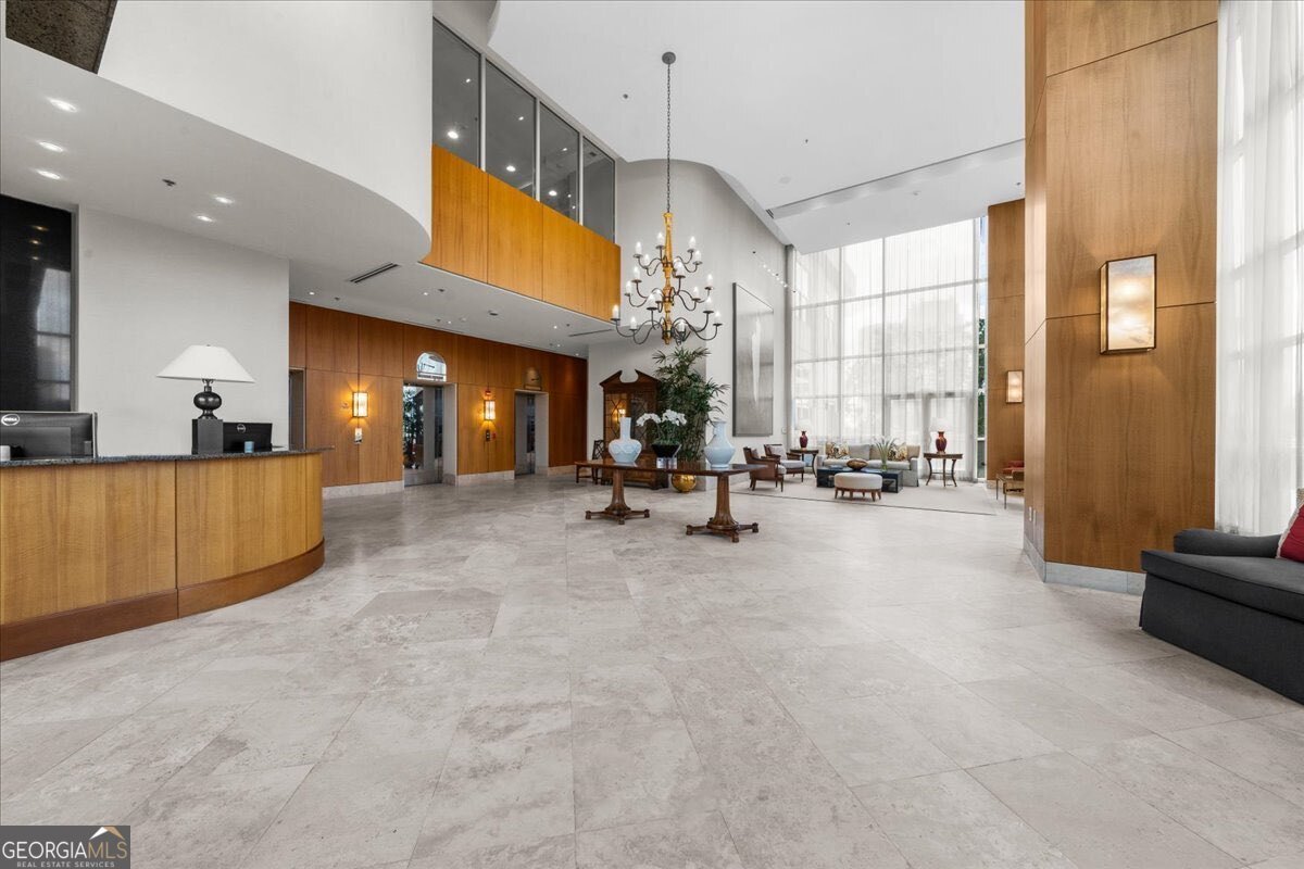 2881 Peachtree Road Atlanta - 14