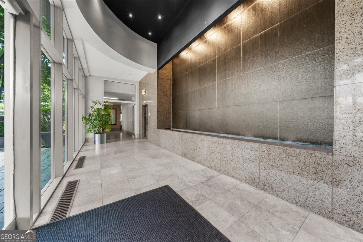 2881 Peachtree Road Atlanta - 15