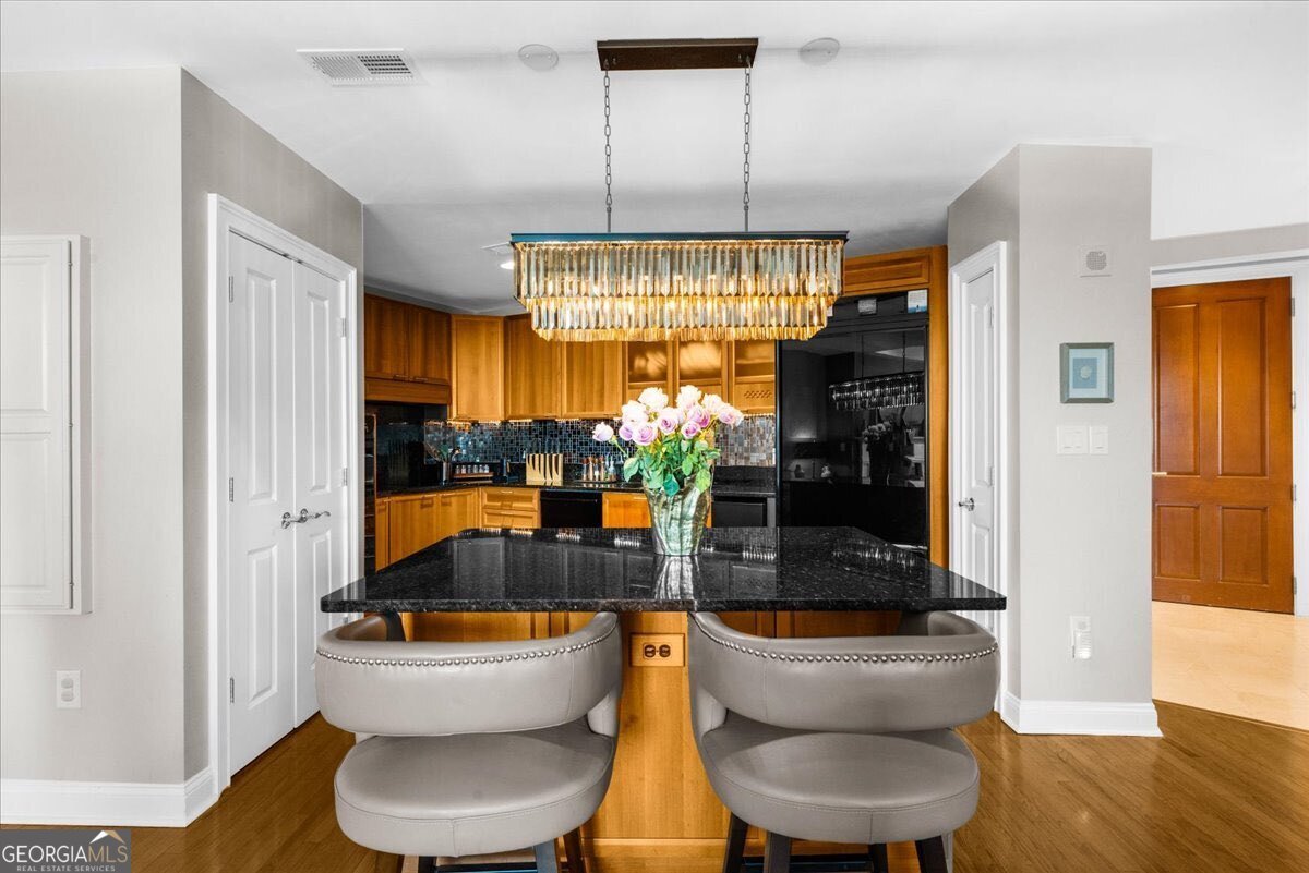 2881 Peachtree Road Atlanta - 22