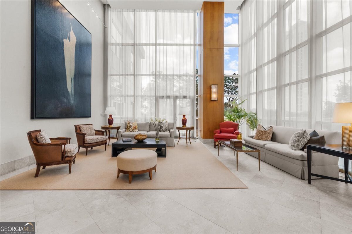 2881 Peachtree Road Atlanta - 52