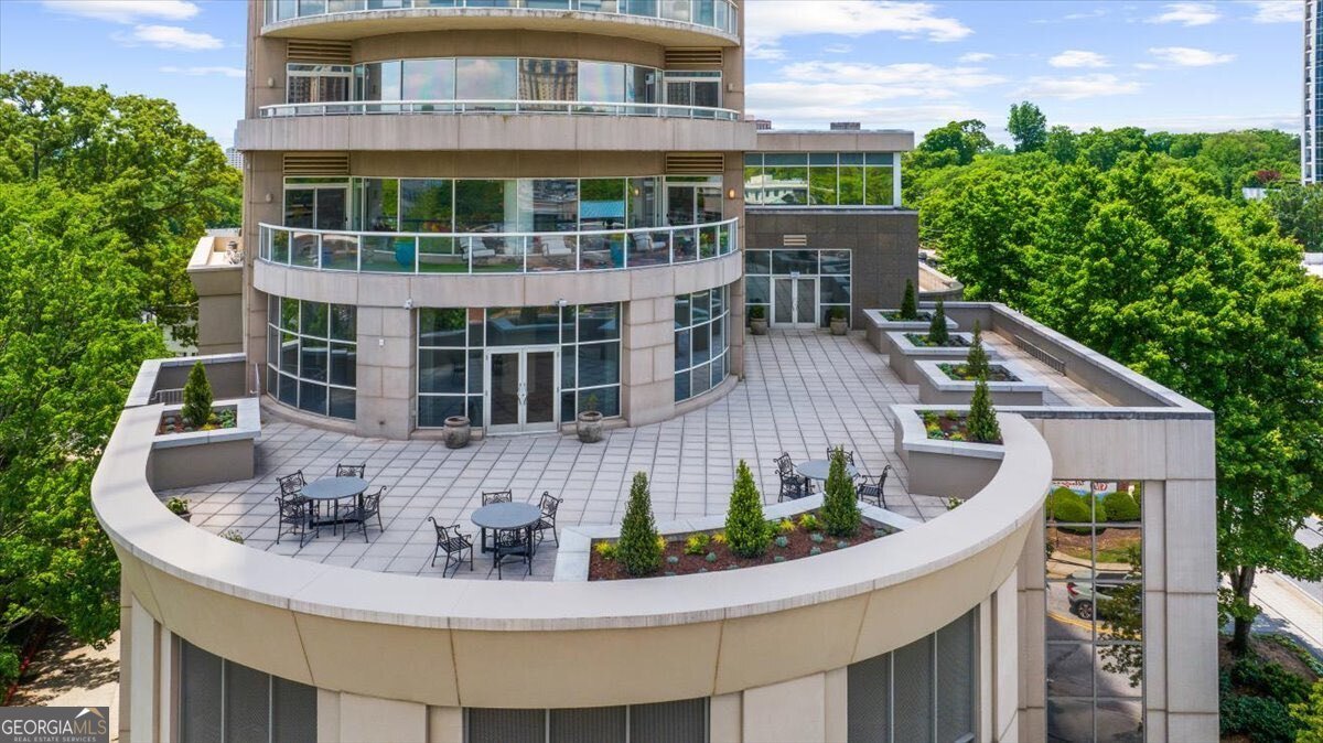 2881 Peachtree Road Atlanta - 68