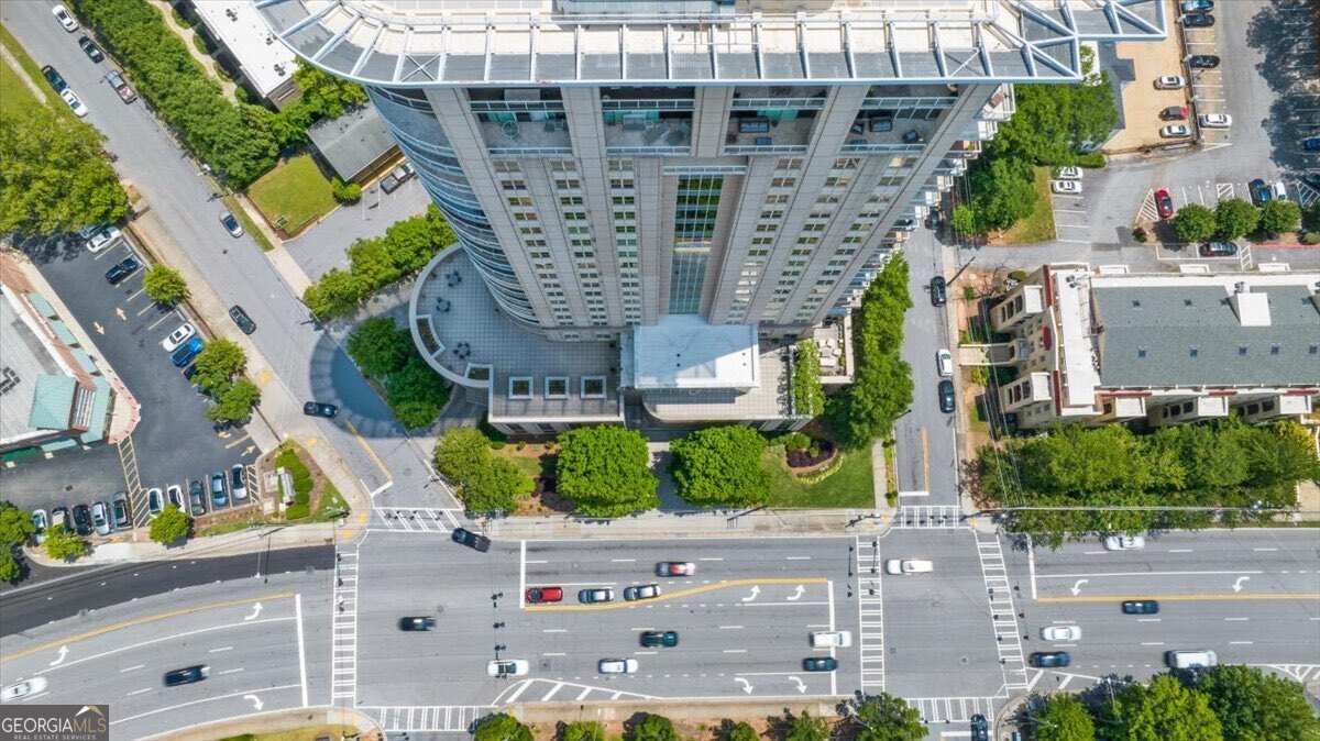 2881 Peachtree Road Atlanta - 73