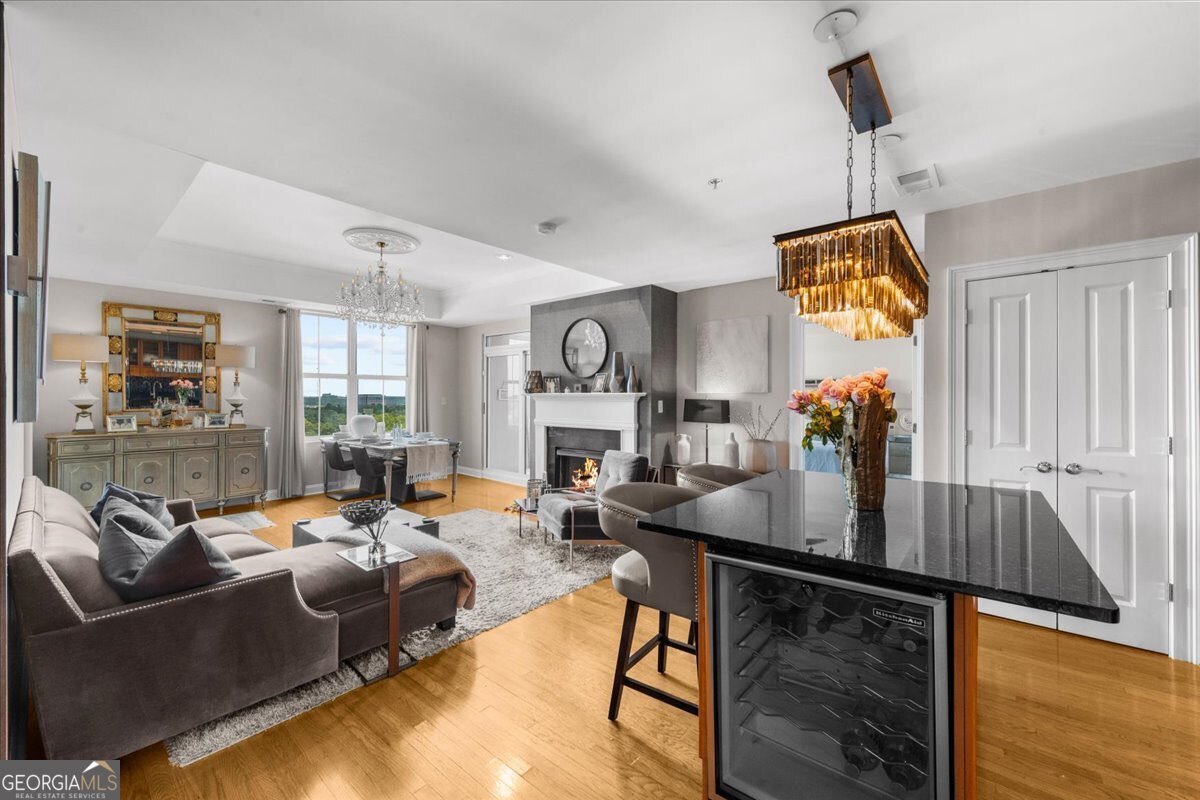 2881 Peachtree Road Atlanta - 9