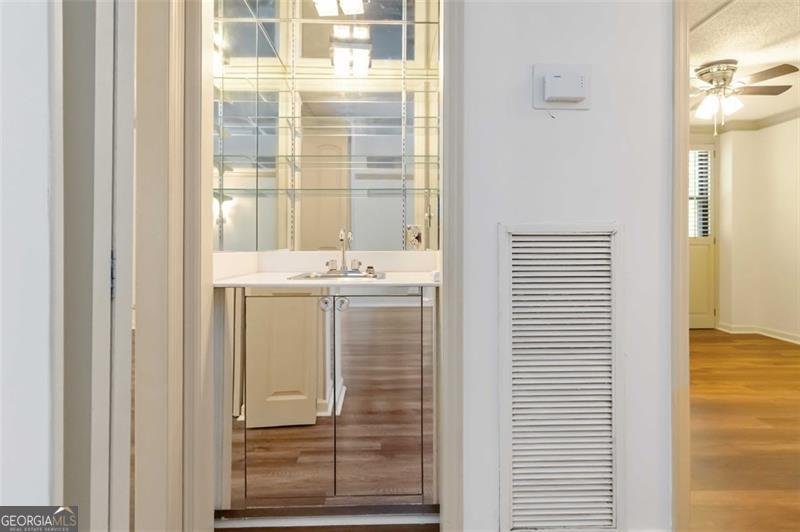 3530 Piedmont Road Atlanta - 24