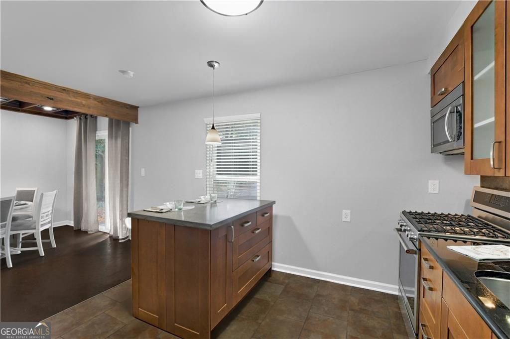 946 Bobcat Court Marietta - 7