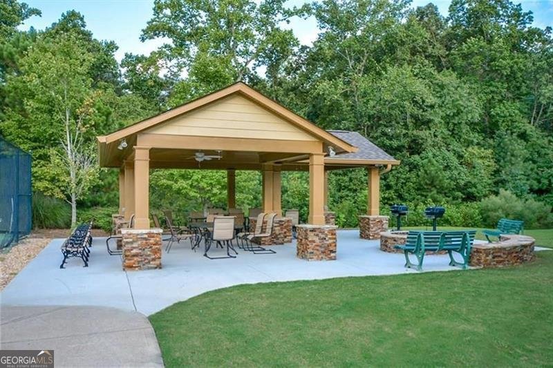 2335 BLACKSTOCK Drive Cumming - 35