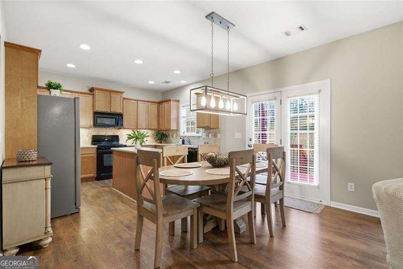 2335 BLACKSTOCK Drive Cumming - 4