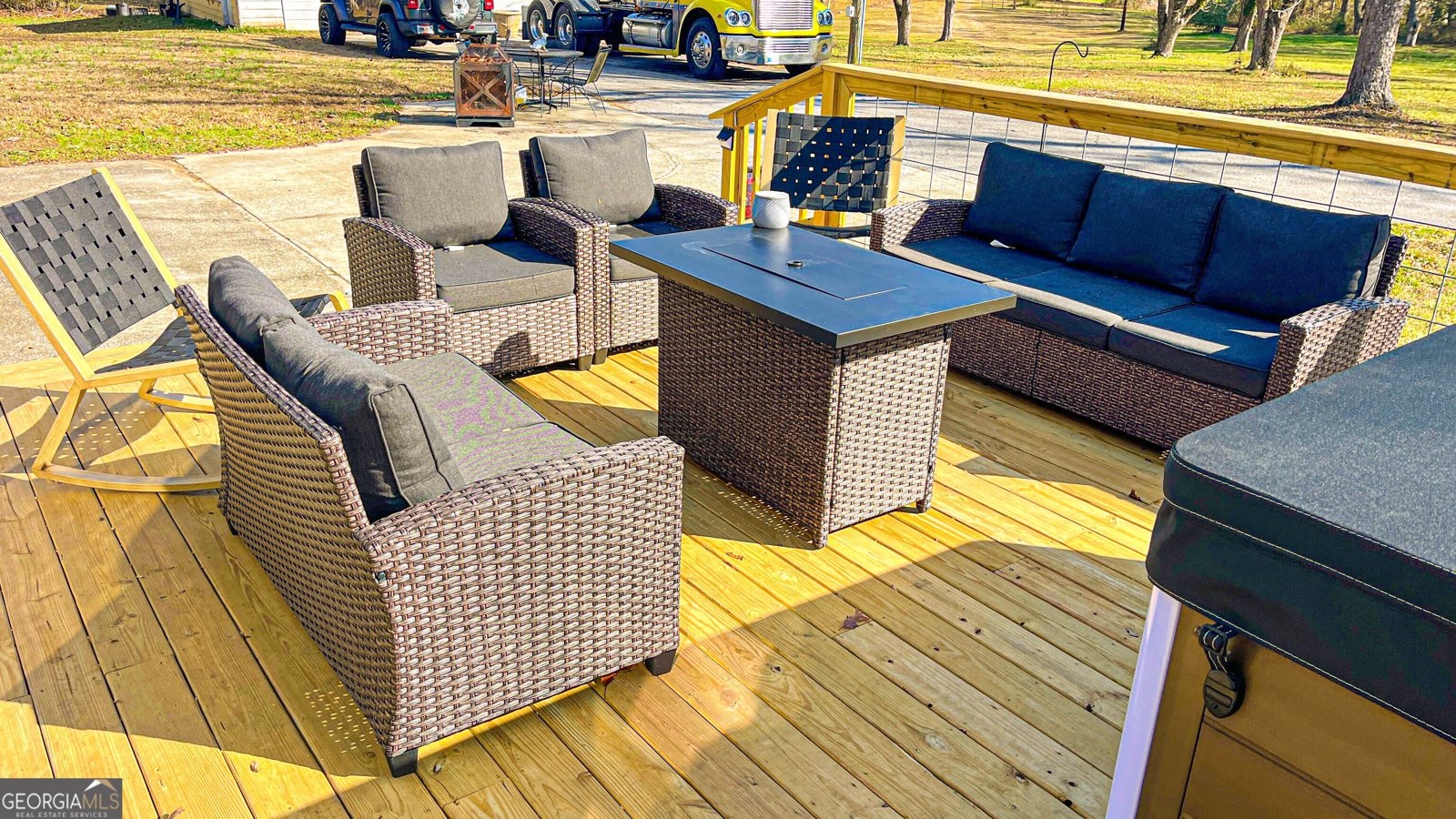 587 Highway 41 N Milner - 132