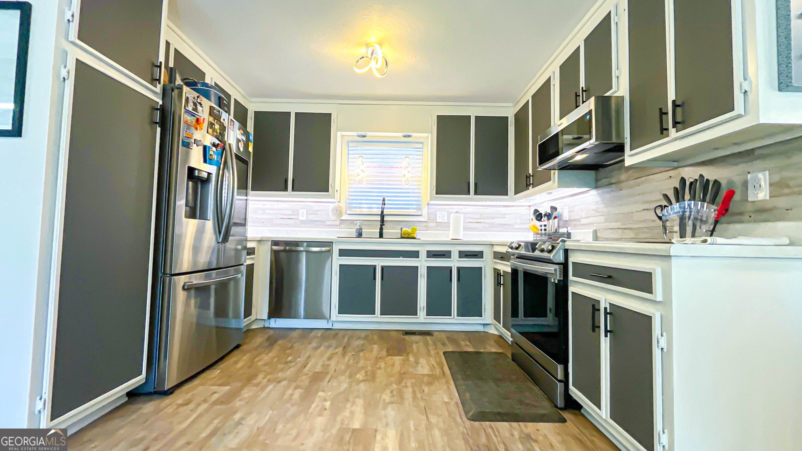 587 Highway 41 N Milner - 28