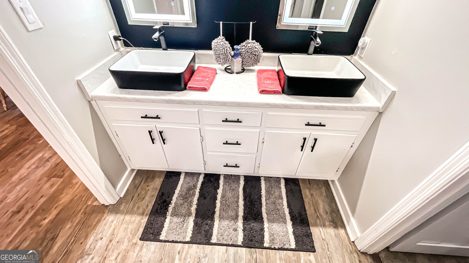 587 Highway 41 N Milner - 56