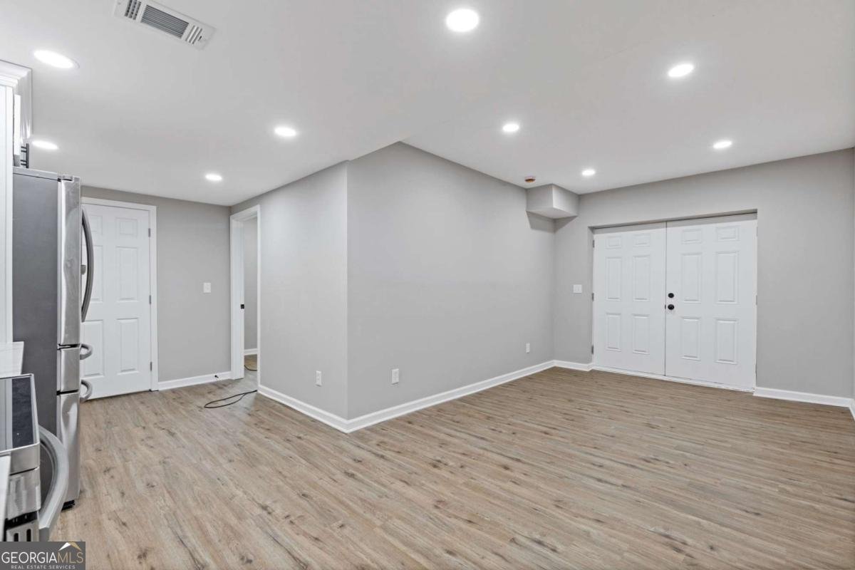 120 Kings Court Lawrenceville - 18