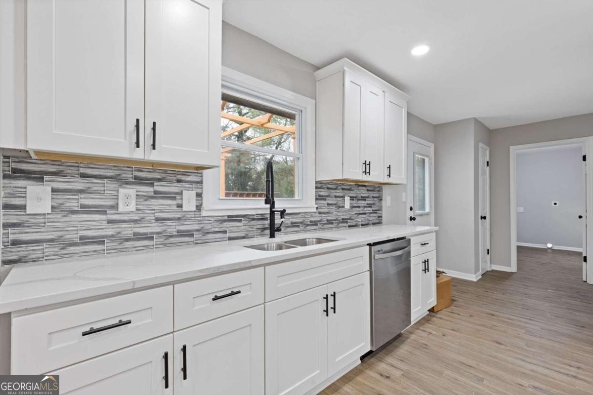 120 Kings Court Lawrenceville - 7