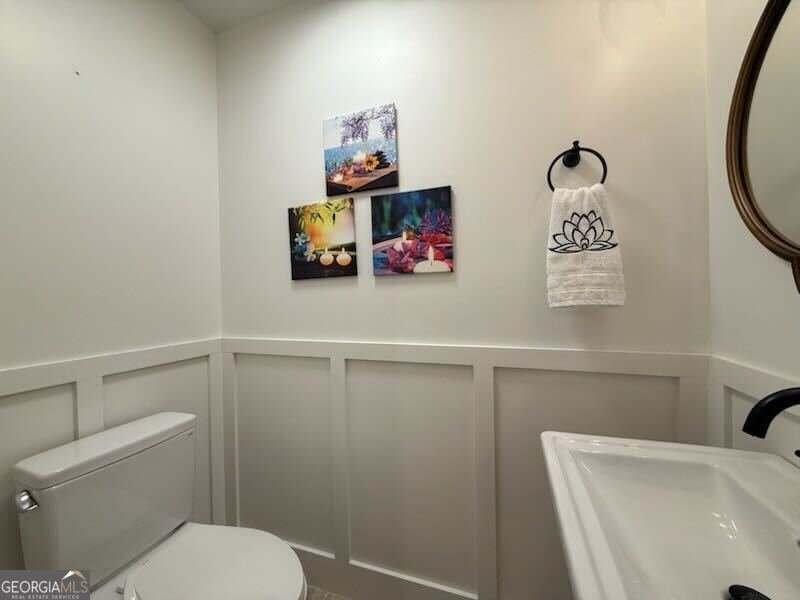 247 Southern Walk Circle Gray - 10