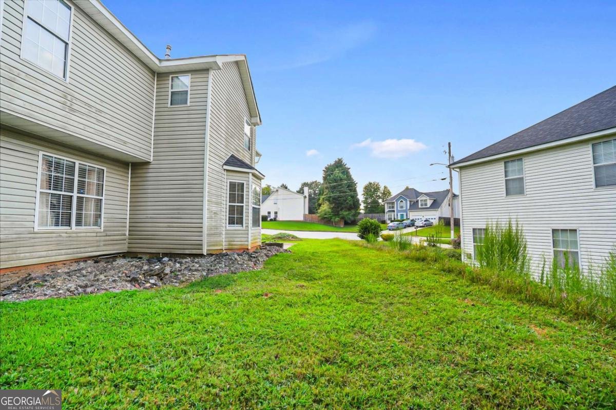 6060 Waterton Drive Lithonia - 35