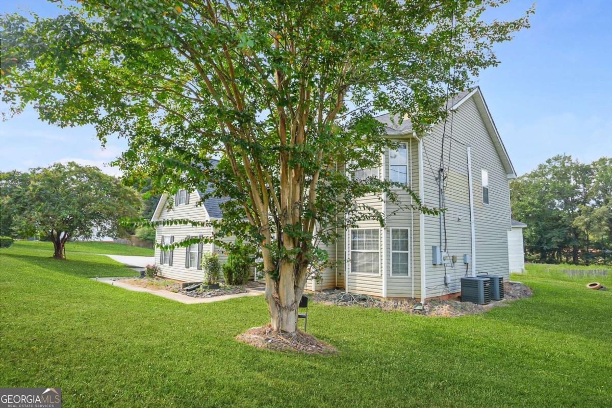 6060 Waterton Drive Lithonia - 5