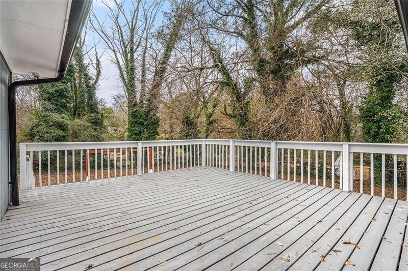 4229 ROCKBRIDGE HEIGHTS Drive Stone Mountain - 29