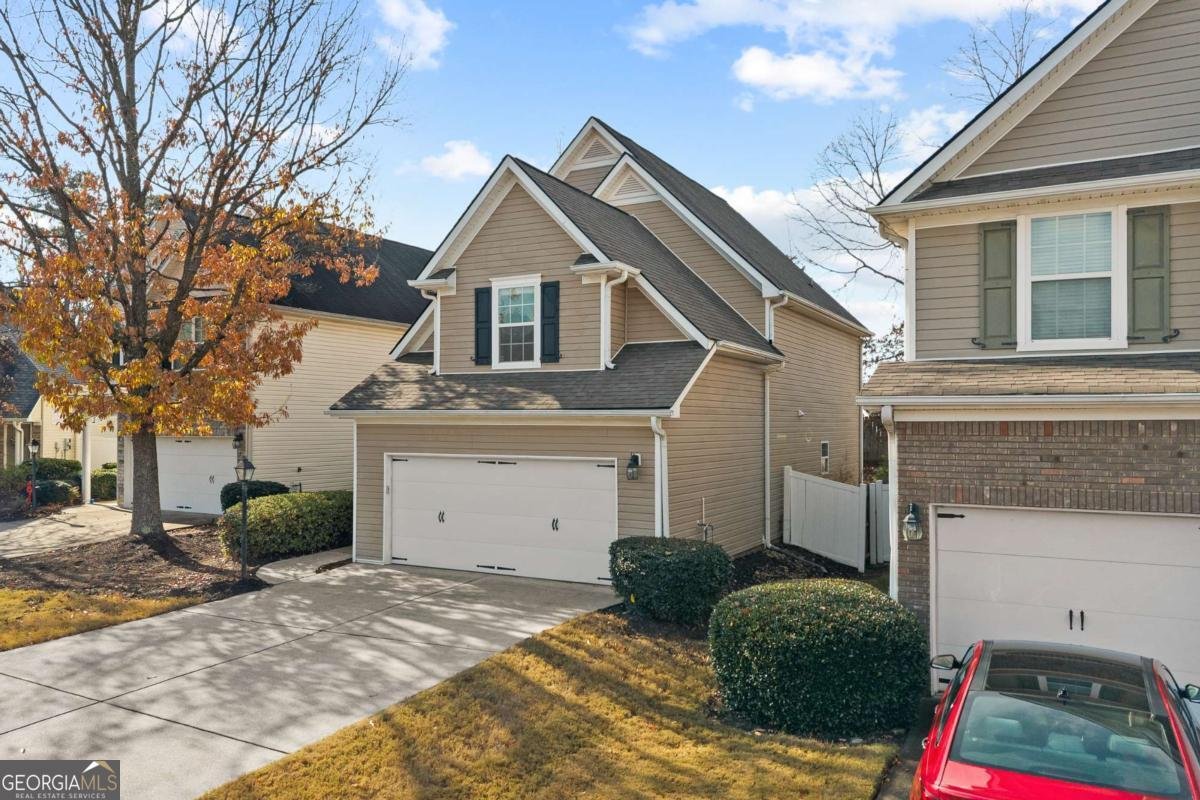 2635 Gateview Court Cumming - main photo