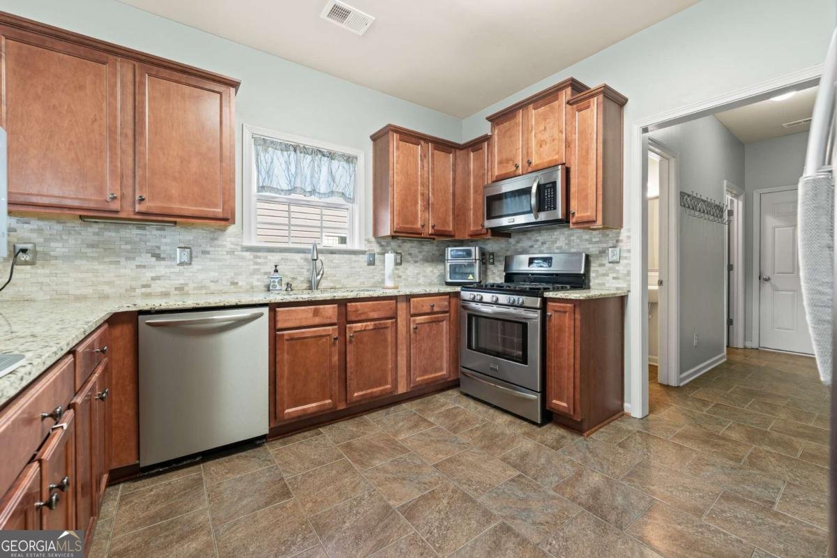 2635 Gateview Court Cumming - 17