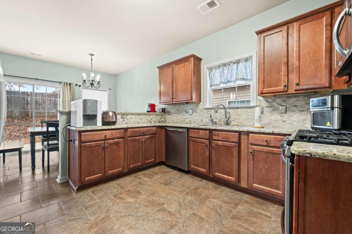 2635 Gateview Court Cumming - 19