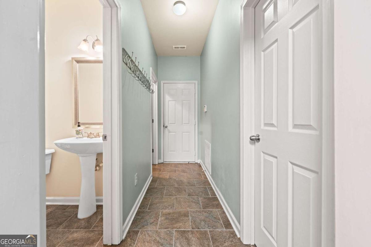 2635 Gateview Court Cumming - 20