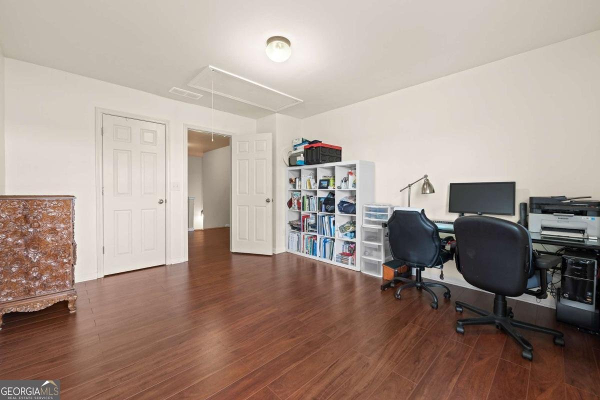 2635 Gateview Court Cumming - 34