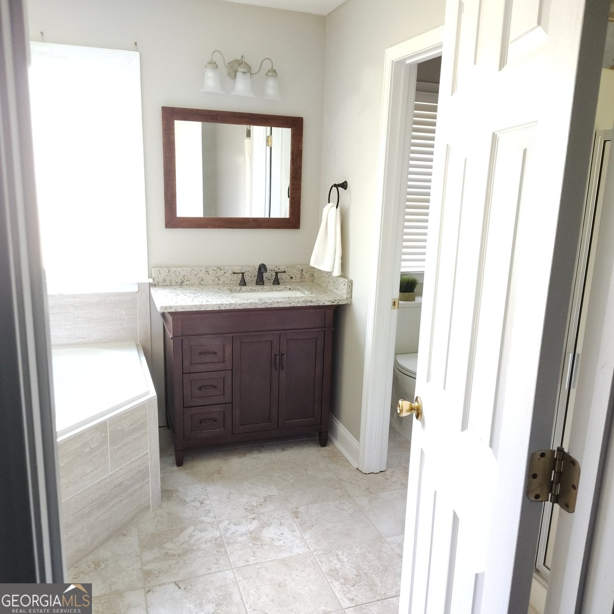 2920 LENORA SNELLVILLE - 27