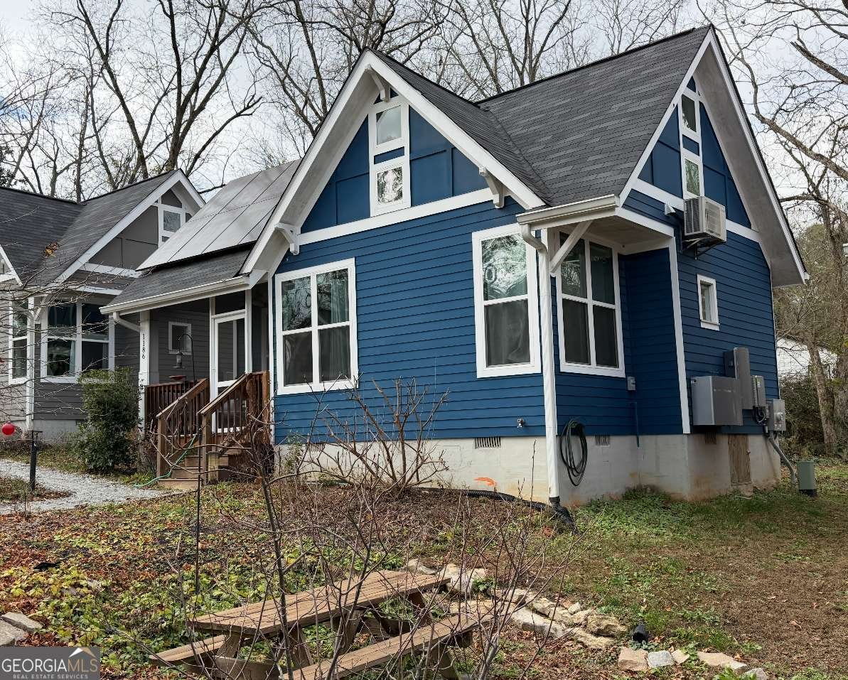 1186 Vaughan Street Clarkston - 7