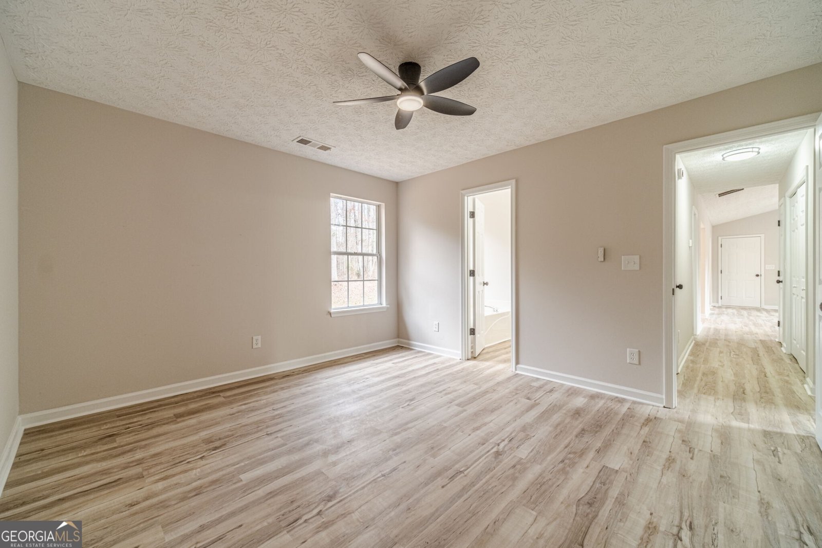 80 Hunters Trace Covington - 16