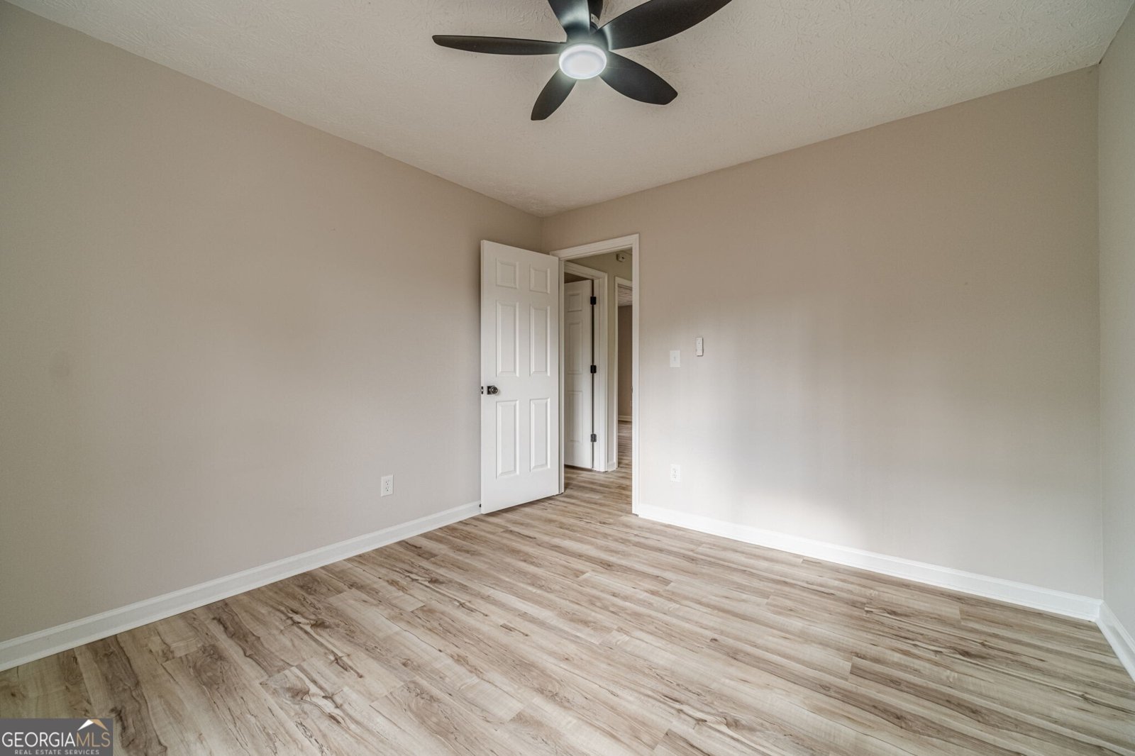 80 Hunters Trace Covington - 24