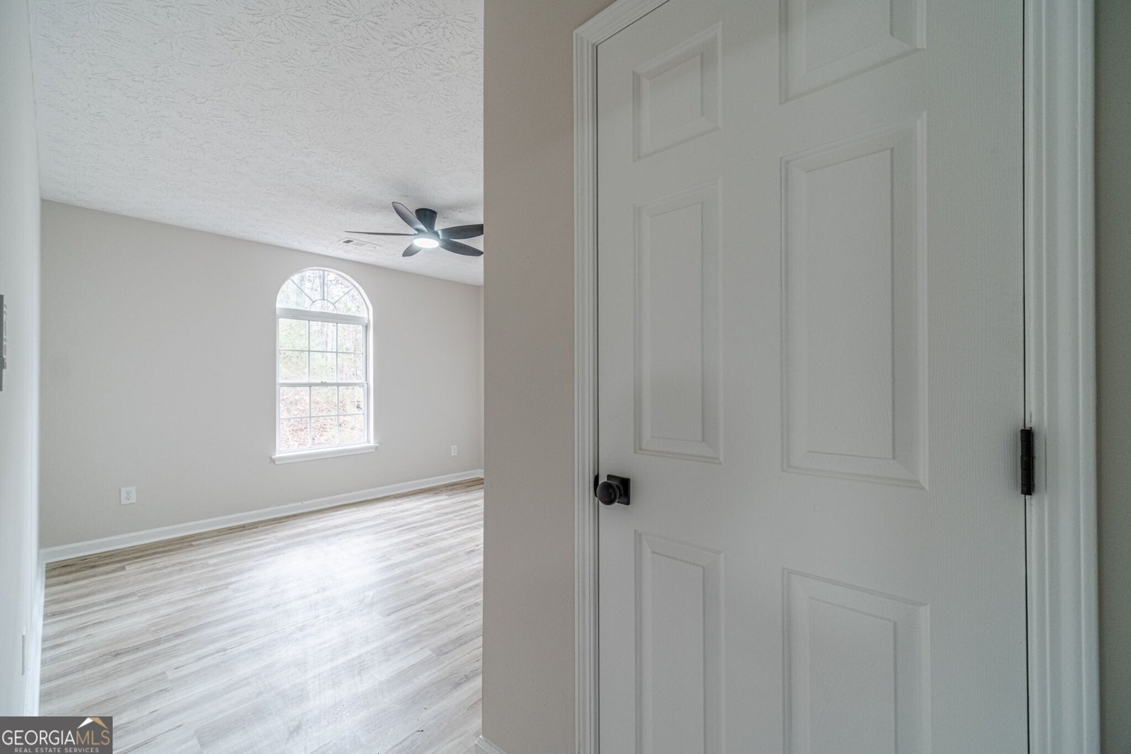 80 Hunters Trace Covington - 27