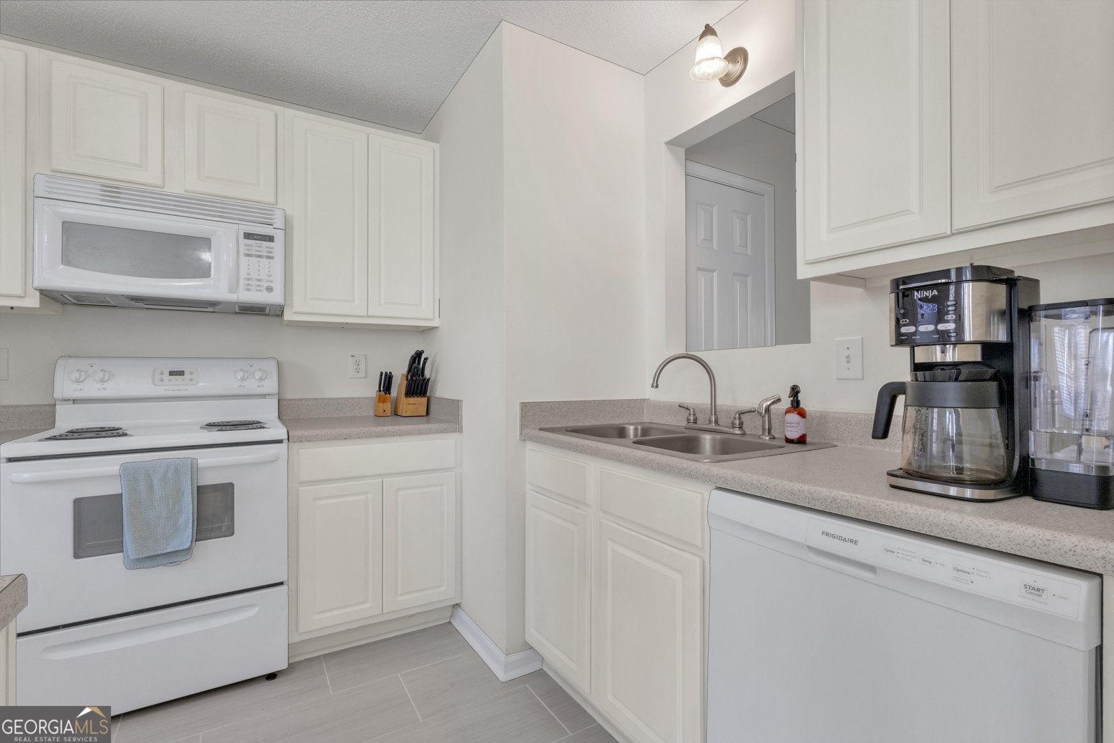 127 Chastain Circle Newnan - 9