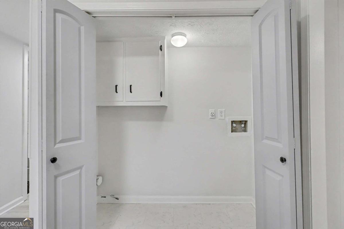 432 Rock Meadow Drive Stone Mountain - 10