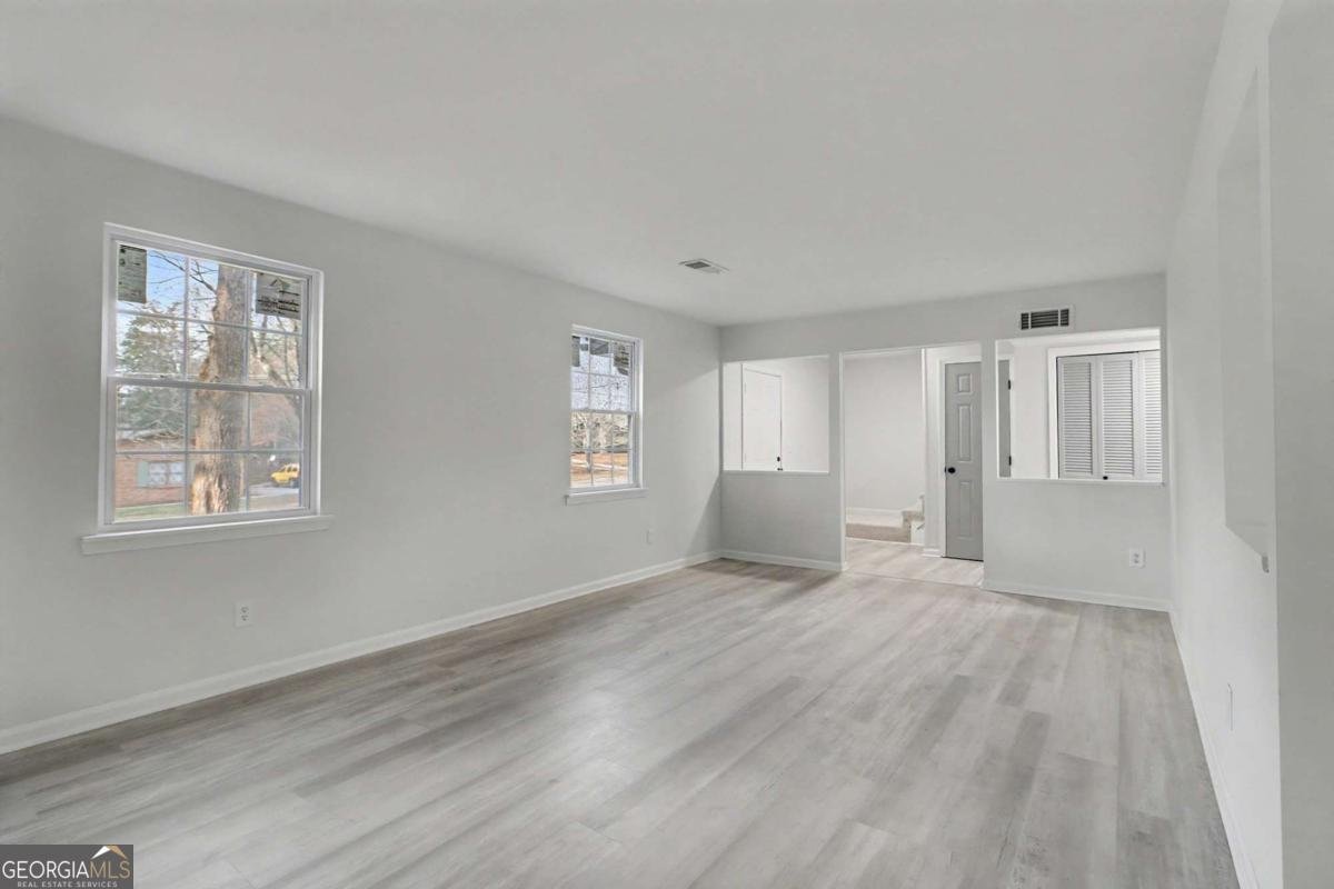 432 Rock Meadow Drive Stone Mountain - 4