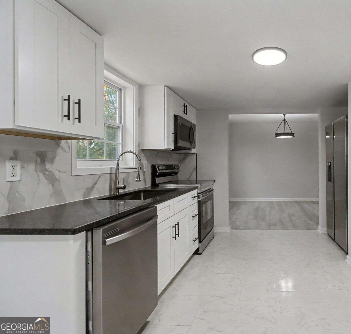 432 Rock Meadow Drive Stone Mountain - 5