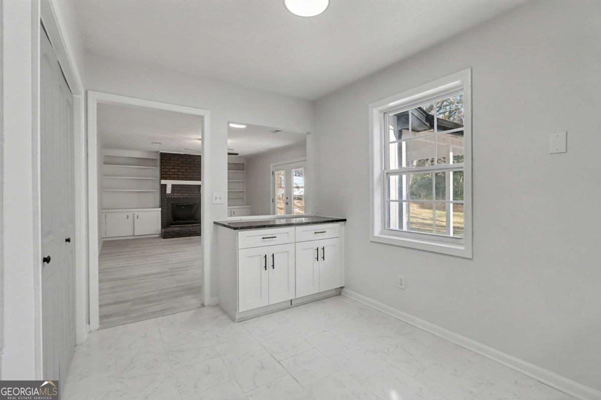 432 Rock Meadow Drive Stone Mountain - 7